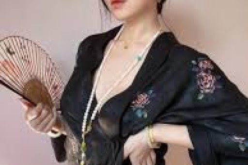 近期吃瓜盘点：为啥明星一翻车黑料就层出不穷？心理学这样解释
